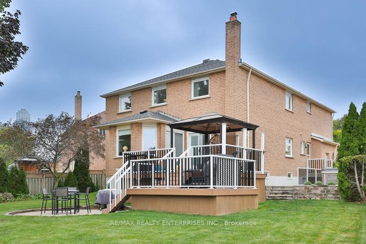 Photo 31 at 431 Naomi Crescent, Fairview, Mississauga