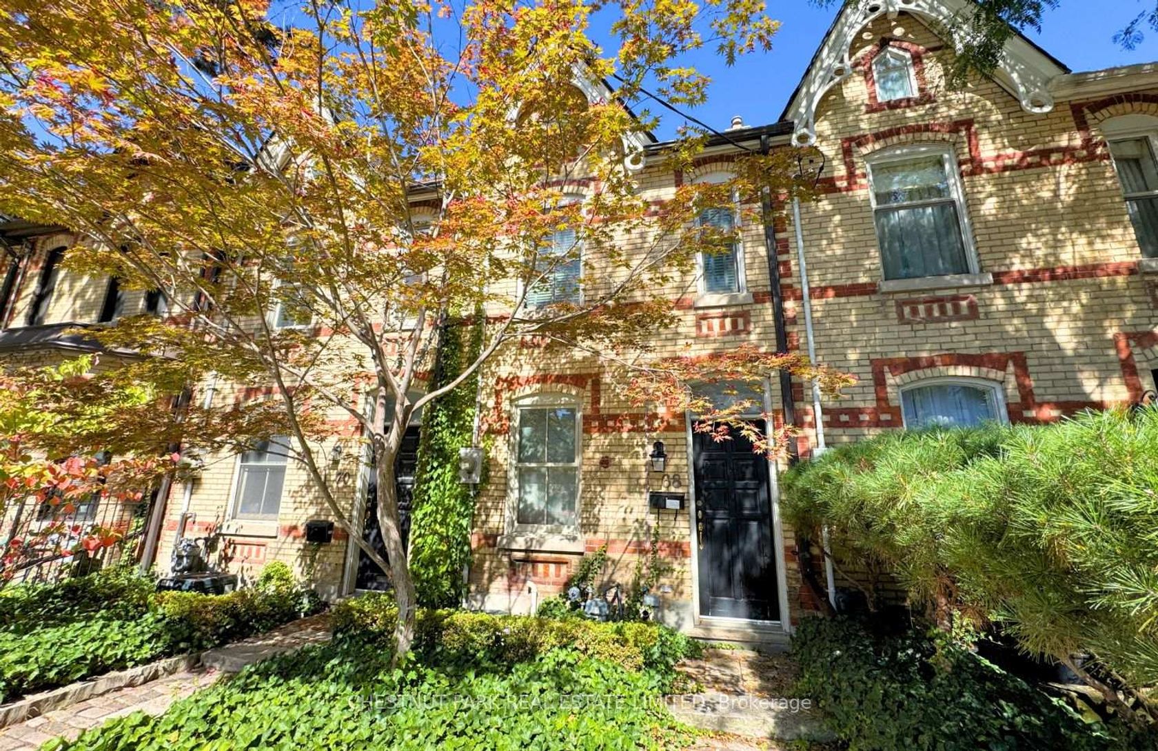 68 Belmont Street, Annex, Toronto by Loree Meneguzzi Real Estate 68 Belmont Street, Annex, Toronto