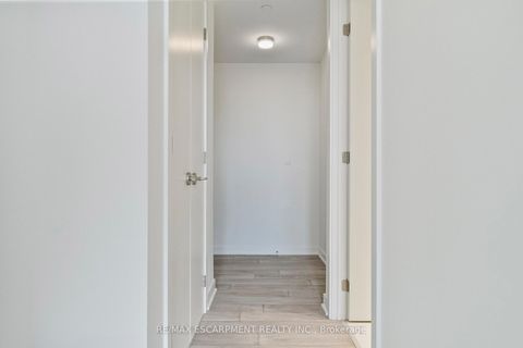 Photo 5 at 2113 - 11 Yorkville Avenue, Annex, Toronto