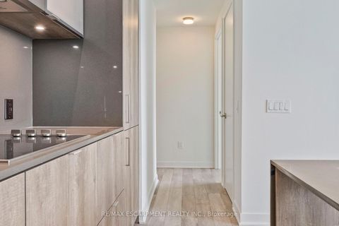 Photo 12 at 2113 - 11 Yorkville Avenue, Annex, Toronto