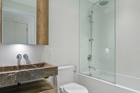 Photo 22 at 2113 - 11 Yorkville Avenue, Annex, Toronto
