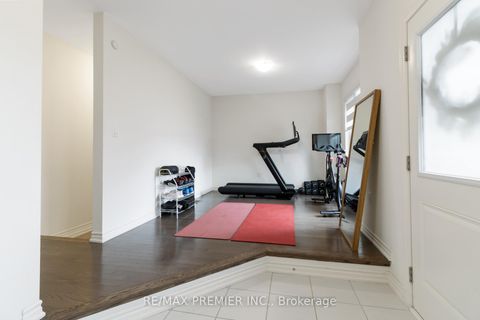 Photo 5 at 28 Holyrood Crescent, Kleinburg, Vaughan