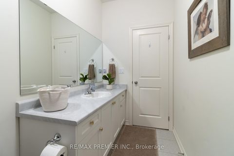 Photo 29 at 28 Holyrood Crescent, Kleinburg, Vaughan