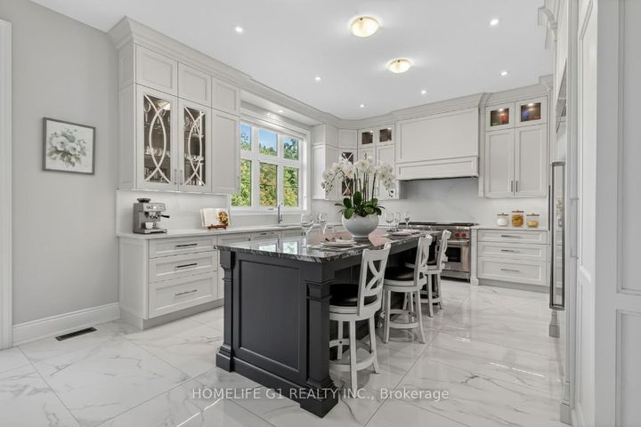 Photo 6 at 70 Appleyard Avenue, Kleinburg, Vaughan