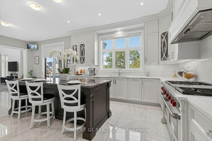 Photo 7 at 70 Appleyard Avenue, Kleinburg, Vaughan