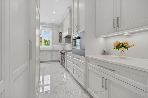 Photo 9 at 70 Appleyard Avenue, Kleinburg, Vaughan