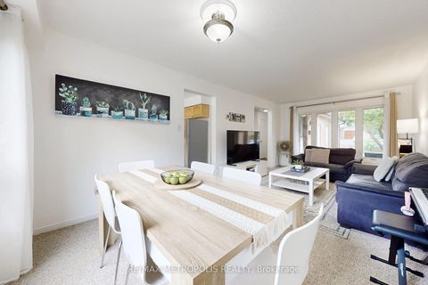 Photo 7 at 55 Garden Drive, Allandale Heights, Barrie