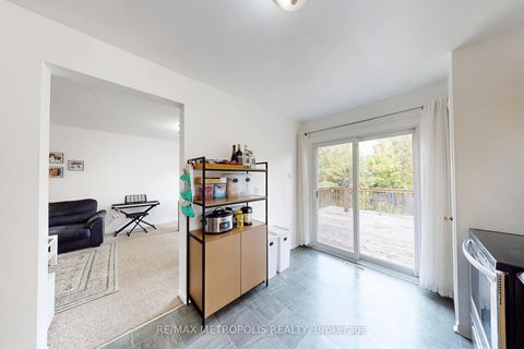 Photo 18 at 55 Garden Drive, Allandale Heights, Barrie