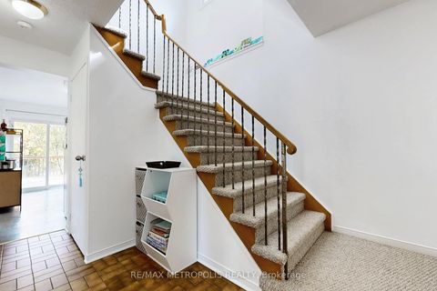 Photo 21 at 55 Garden Drive, Allandale Heights, Barrie