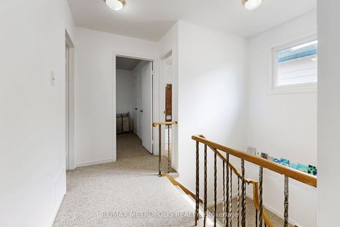 Photo 22 at 55 Garden Drive, Allandale Heights, Barrie