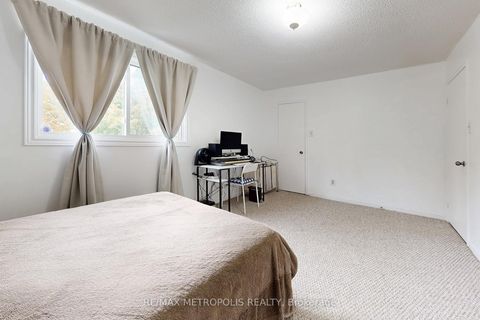 Photo 25 at 55 Garden Drive, Allandale Heights, Barrie