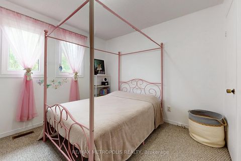 Photo 26 at 55 Garden Drive, Allandale Heights, Barrie