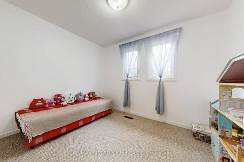 Photo 28 at 55 Garden Drive, Allandale Heights, Barrie