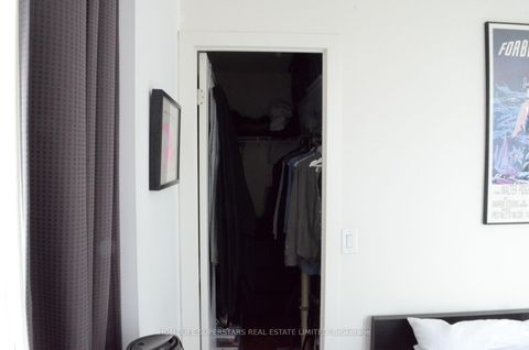 Photo 3 at 1716 - 38 Joe Shuster Way, Niagara, Toronto