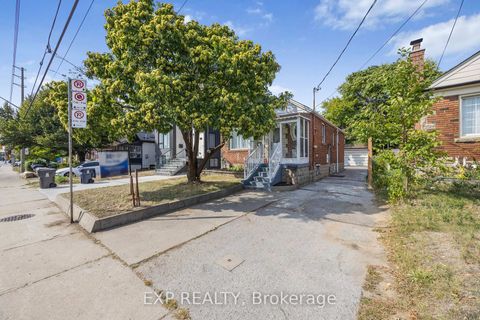 Photo 3 at 378 O'Connor Drive, East York, Toronto