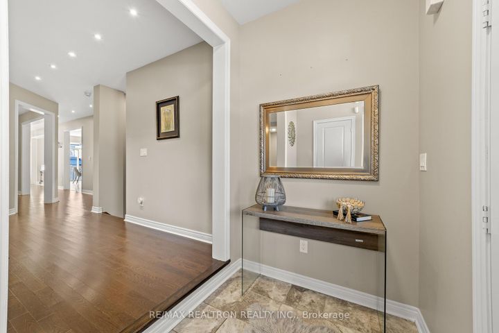 Photo 5 at 175 Barrow Avenue, Bradford, Bradford West Gwillimbury