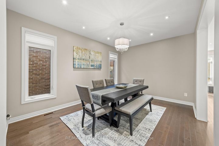 Photo 6 at 175 Barrow Avenue, Bradford, Bradford West Gwillimbury
