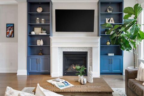 Photo 11 at 4673 Dundas Street W, Kingsway South, Toronto