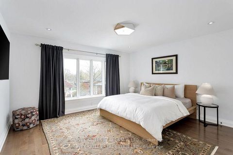 Photo 28 at 4673 Dundas Street W, Kingsway South, Toronto