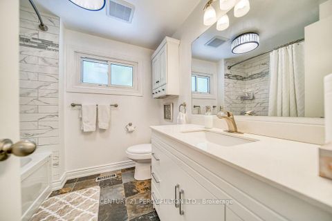 Photo 24 at 111 - 57 Golden Appleway, Donalda, Toronto