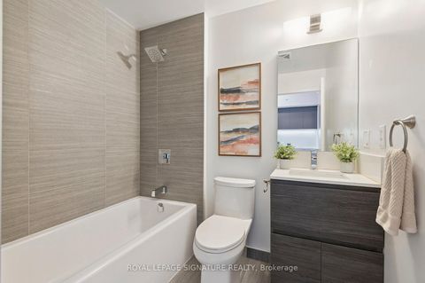 Photo 6 at 407 - 665 Kingston Road, The Beaches, Toronto