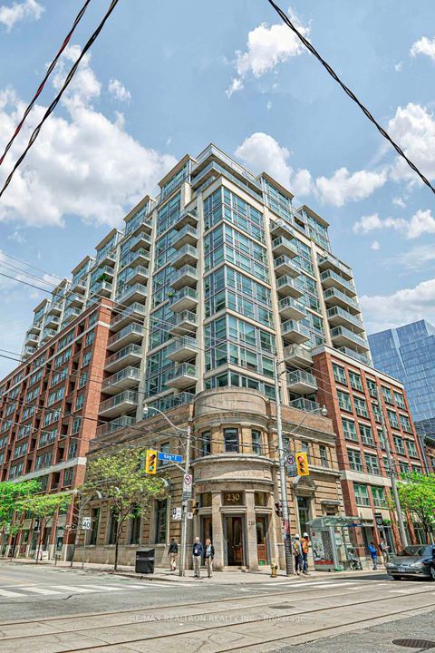 Photo 1 at 318 - 230 King Street E, Moss Park, Toronto