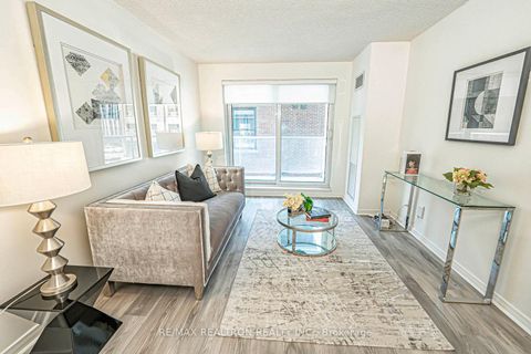 Photo 10 at 318 - 230 King Street E, Moss Park, Toronto