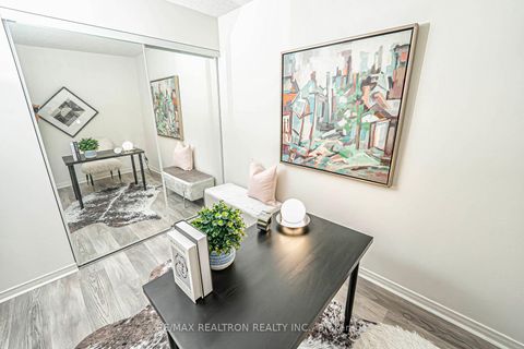 Photo 25 at 318 - 230 King Street E, Moss Park, Toronto