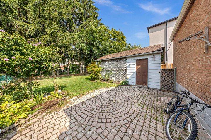 Photo 6 at 50 Joanith Drive, Parkview, Toronto