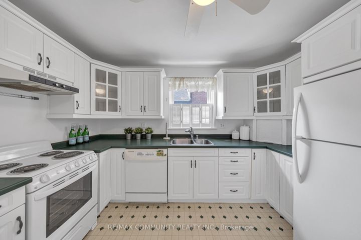 Photo 16 at 50 Joanith Drive, Parkview, Toronto