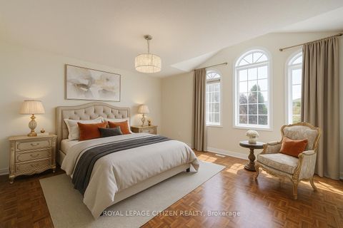 Photo 16 at 180 Kimber Crescent, East Woodbridge, Vaughan