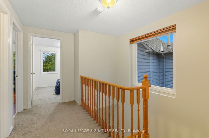 Photo 14 at 2993 Gulfstream Way, Meadowvale, Mississauga