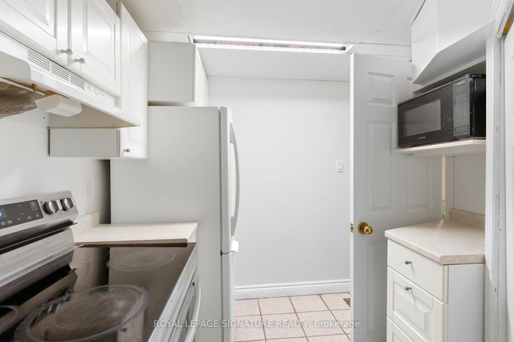 Photo 30 at 2993 Gulfstream Way, Meadowvale, Mississauga