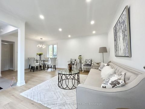Photo 2 at 323 Elmwood Avenue, Harding, Richmond Hill