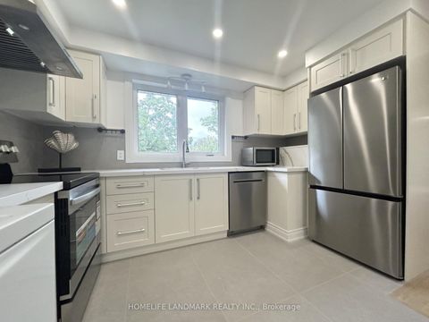 Photo 7 at 323 Elmwood Avenue, Harding, Richmond Hill Photo 7 at 323 Elmwood Avenue, Harding, Richmond Hill