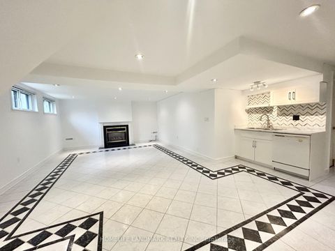 Photo 17 at 323 Elmwood Avenue, Harding, Richmond Hill Photo 17 at 323 Elmwood Avenue, Harding, Richmond Hill