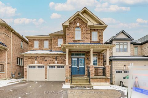 Photo 1 at 41 Mynden Way, Woodland Hill, Newmarket