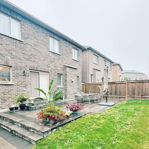 Photo 27 at 41 Mynden Way, Woodland Hill, Newmarket