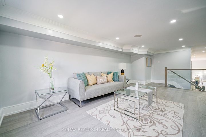 Photo 7 at 94 Wanstead Avenue, Oakridge, Toronto