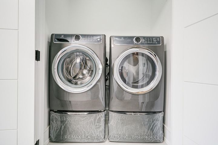 Photo 24 at 94 Wanstead Avenue, Oakridge, Toronto