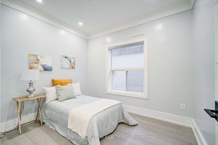 Photo 29 at 94 Wanstead Avenue, Oakridge, Toronto