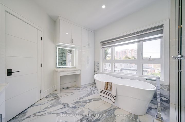 Photo 36 at 94 Wanstead Avenue, Oakridge, Toronto