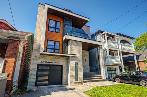 Photo 1 at 94 Wanstead Avenue, Oakridge, Toronto
