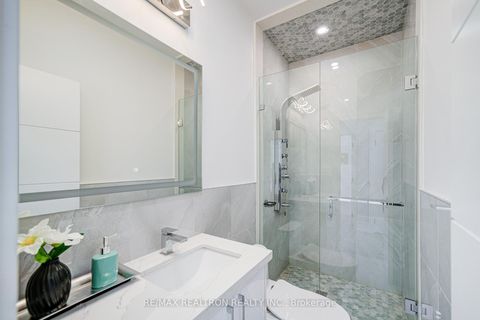 Photo 28 at 94 Wanstead Avenue, Oakridge, Toronto