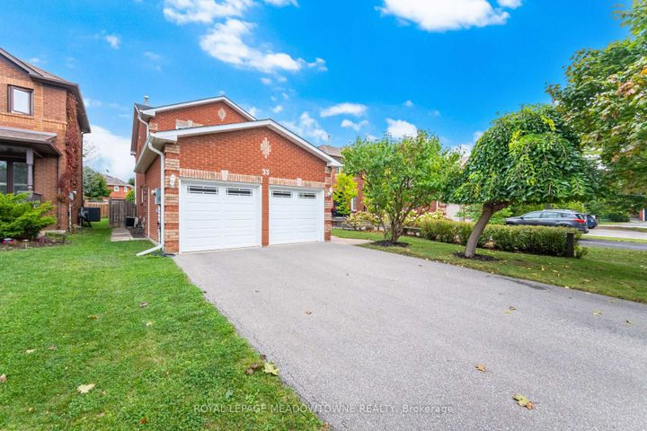 Photo 1 at 33 Harrop Avenue, Georgetown, Halton Hills