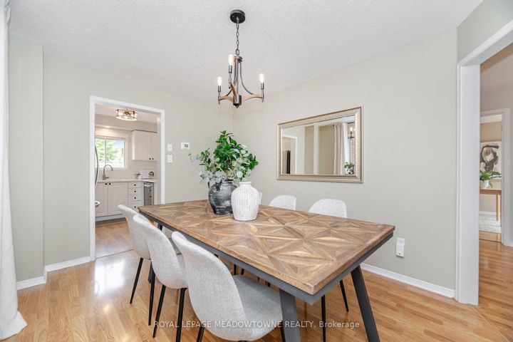 Photo 10 at 33 Harrop Avenue, Georgetown, Halton Hills
