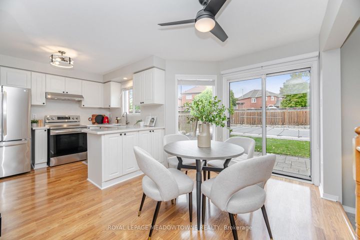 Photo 15 at 33 Harrop Avenue, Georgetown, Halton Hills