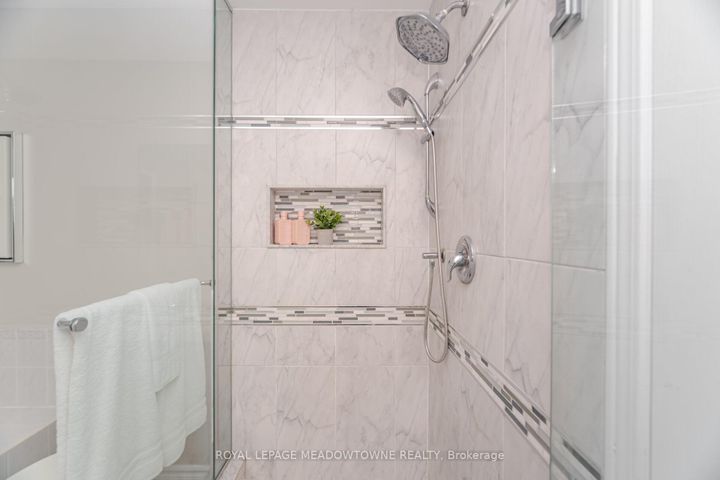 Photo 29 at 33 Harrop Avenue, Georgetown, Halton Hills