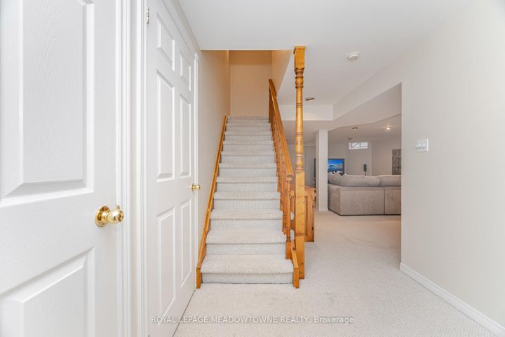 Photo 37 at 33 Harrop Avenue, Georgetown, Halton Hills