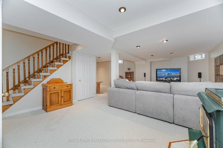 Photo 40 at 33 Harrop Avenue, Georgetown, Halton Hills
